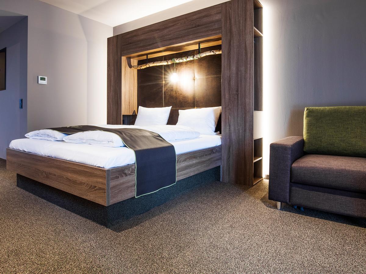 Riku Hotel Ульм Экстерьер фото